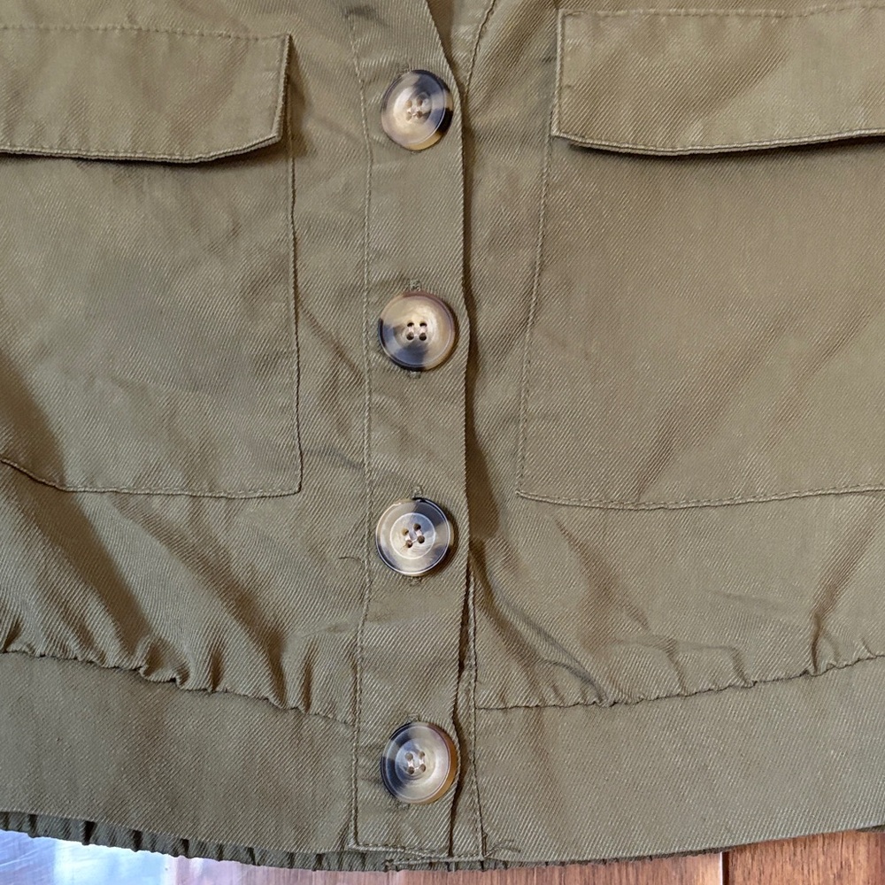 Bershka Olive Green Button Up Crop Top - Picture 4 of 7